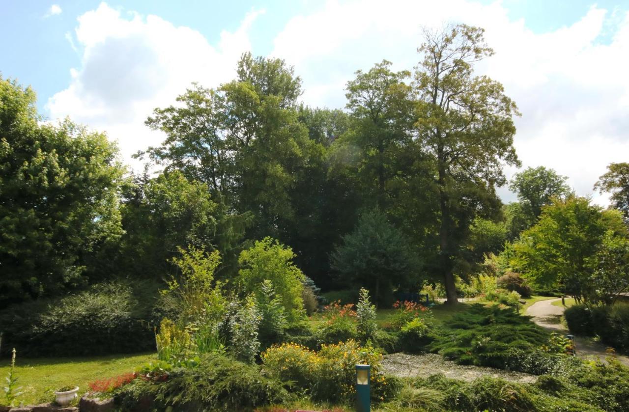 Bed & Breakfast Le Manoir De La Mantille Caudry