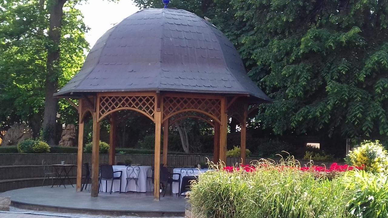 Le Manoir De La Mantille Bed & Breakfast Caudry